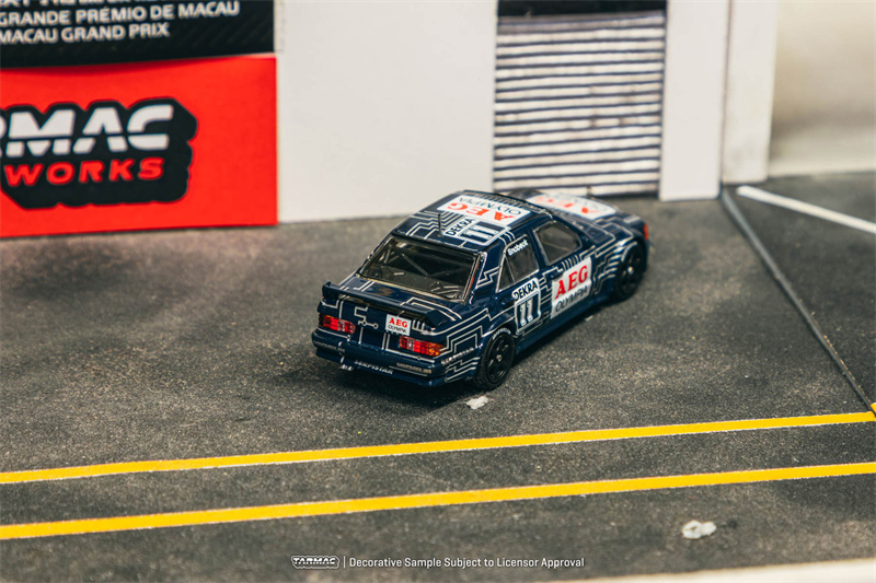 Tarmac Works 1:64 190 E 2.5-16 - Kids Toys John Lewis ulasan dan harga