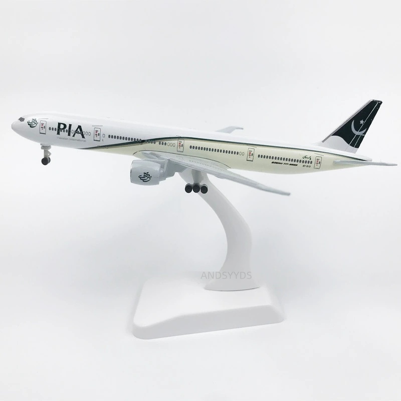 Pesawat mainan skala 20cm B777 - Kids Toys Pakistan ulasan dan harga