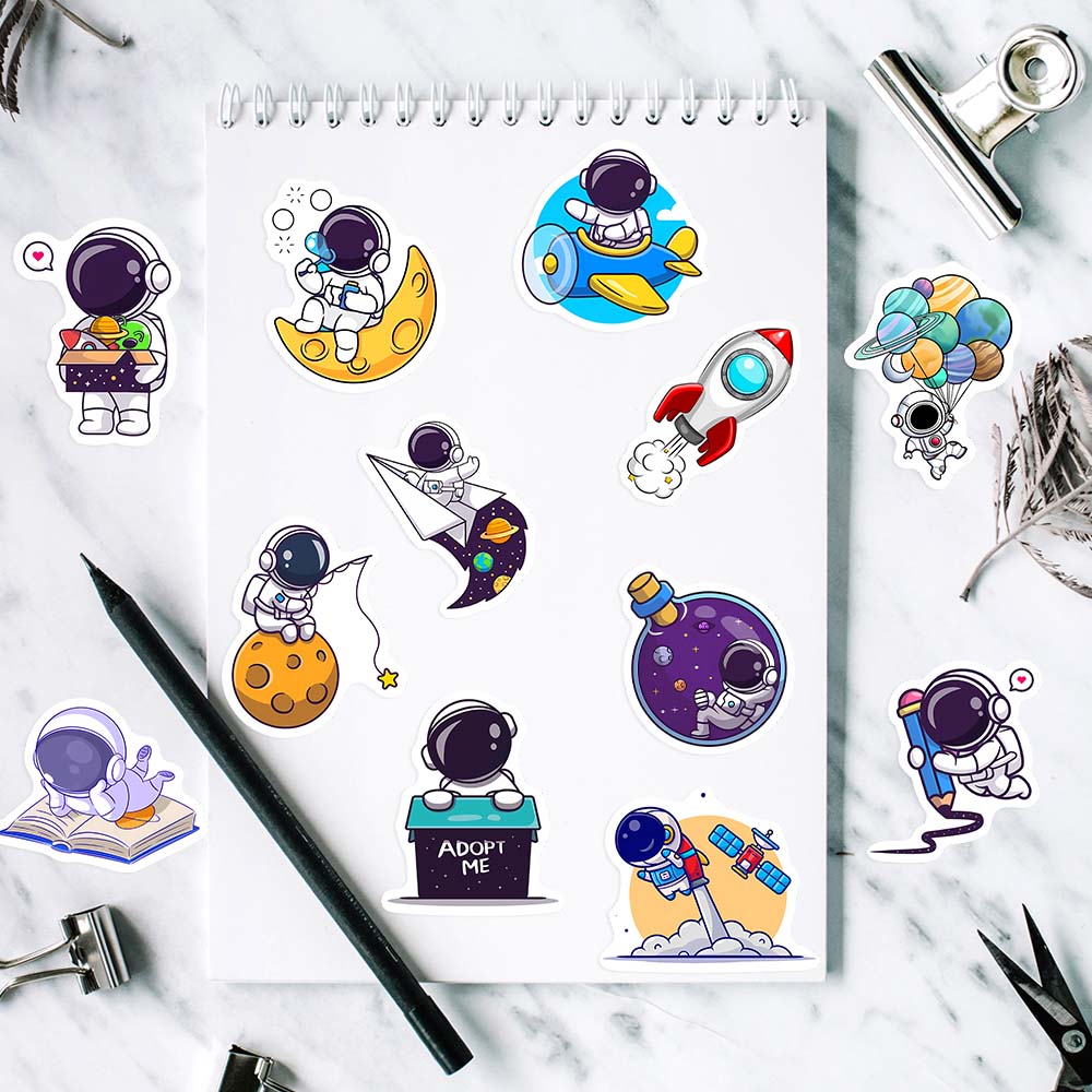 Stiker kartun astronot lucu lu - Kids Toys Laptop ulasan dan harga